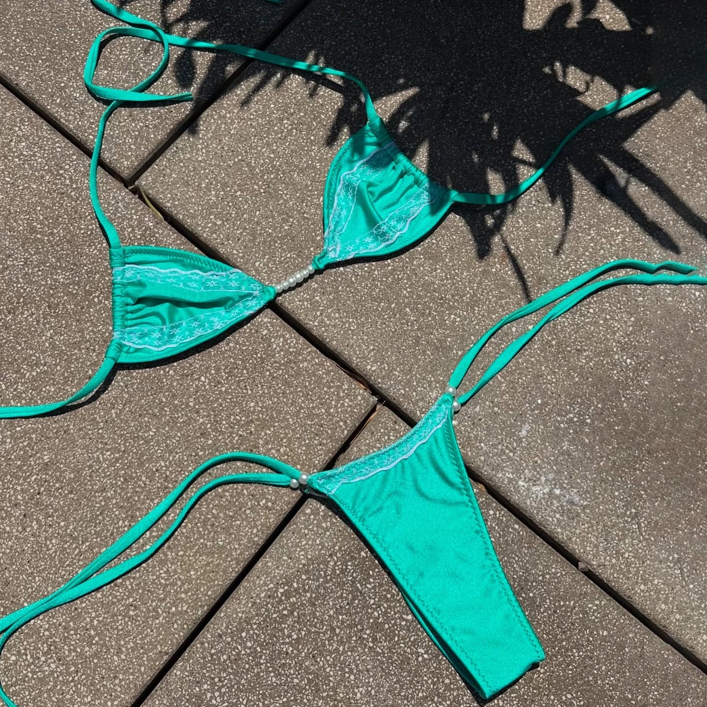 Mila bikini