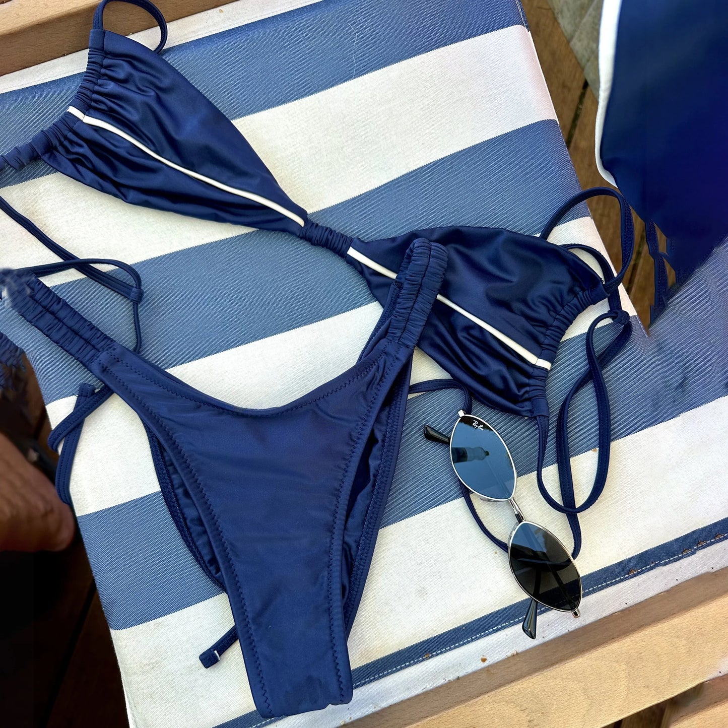 Mila bikini