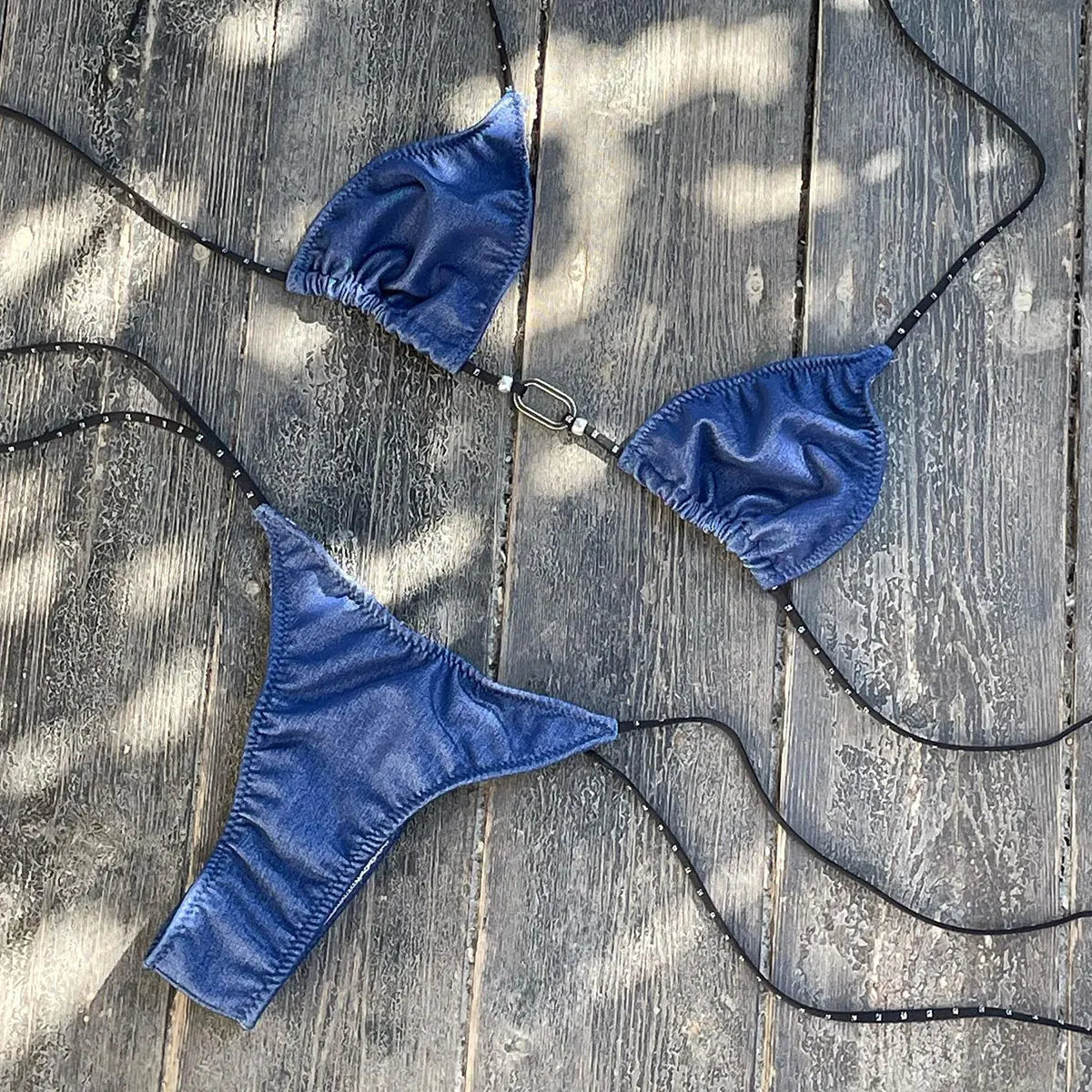 Mila bikini